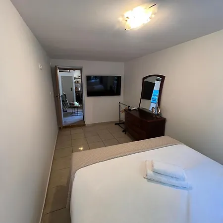 Domus Fidias Lägenhet *